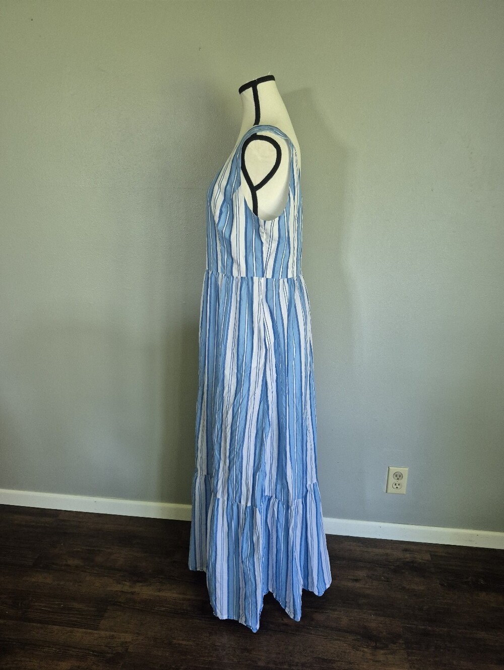 Vineyard Vines Blue Stripe Maxi Dress Size 14 - Picture 2 of 6
